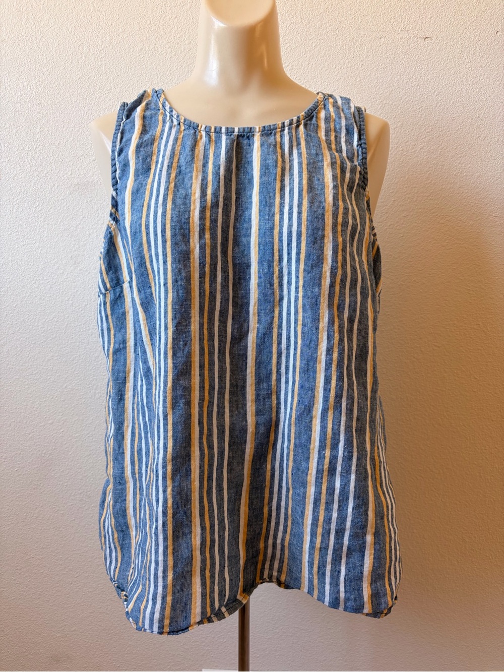 Ellen Tracy Large Blue, White, & Yellow Vertical Stripe Sleeveless Linen Tank